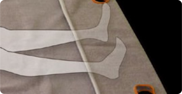 足を入れて姿勢を安定させるストッパー