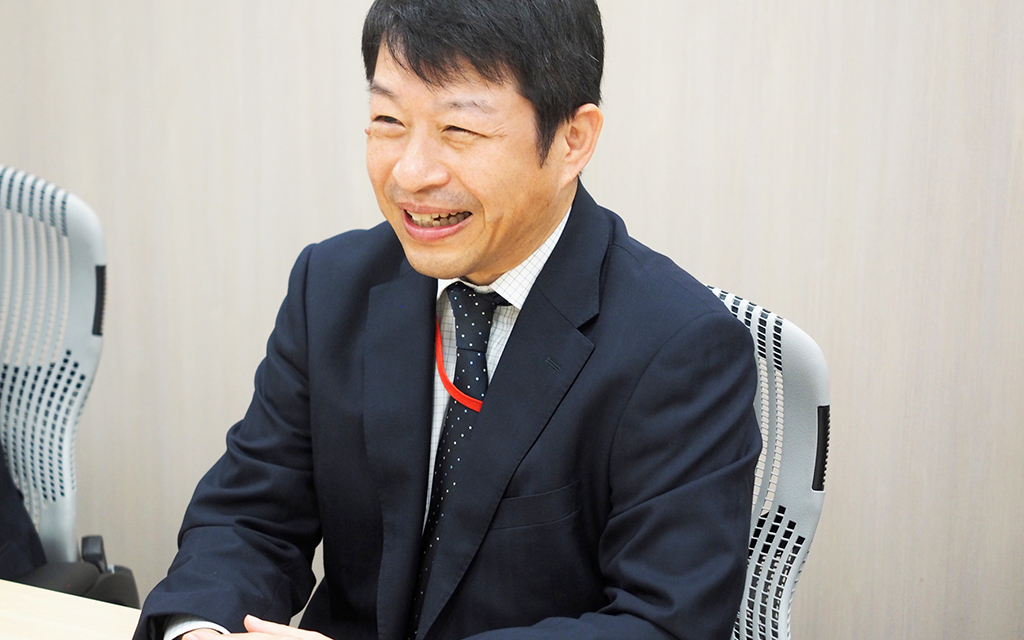 危機管理コンサルタント　徳山